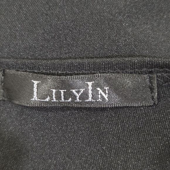 LilyIn Black Sheath Dress Knee Length Asymmetrical Boat Neck Side Pockets Size L - Picture 2 of 11